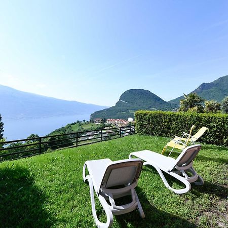 Residence Altogarda Tremosine Екстериор снимка