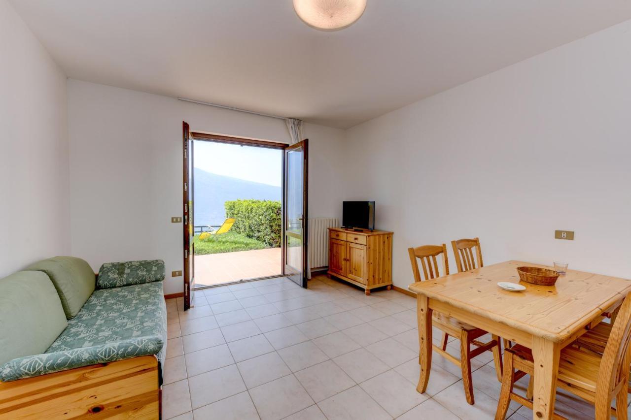 Residence Altogarda Tremosine Екстериор снимка