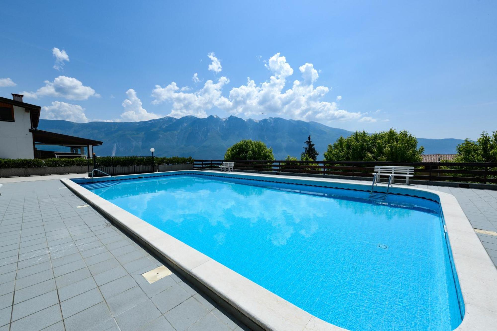 Residence Altogarda Tremosine Екстериор снимка